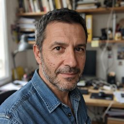 Simon Humbert